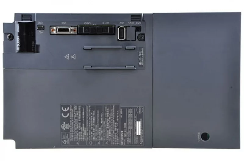 Сервоусилитель MR-J3-700B4